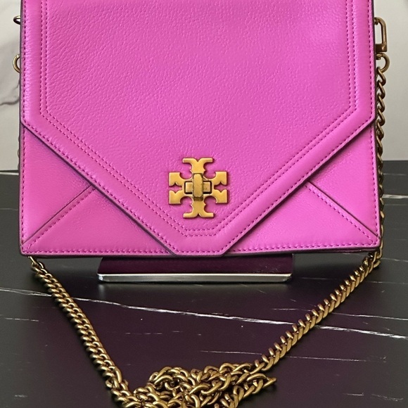 💜Tory Burch Kira Clutch/ Cross Body Bag /Bright Orchid🩷 - Picture 2 of 11
